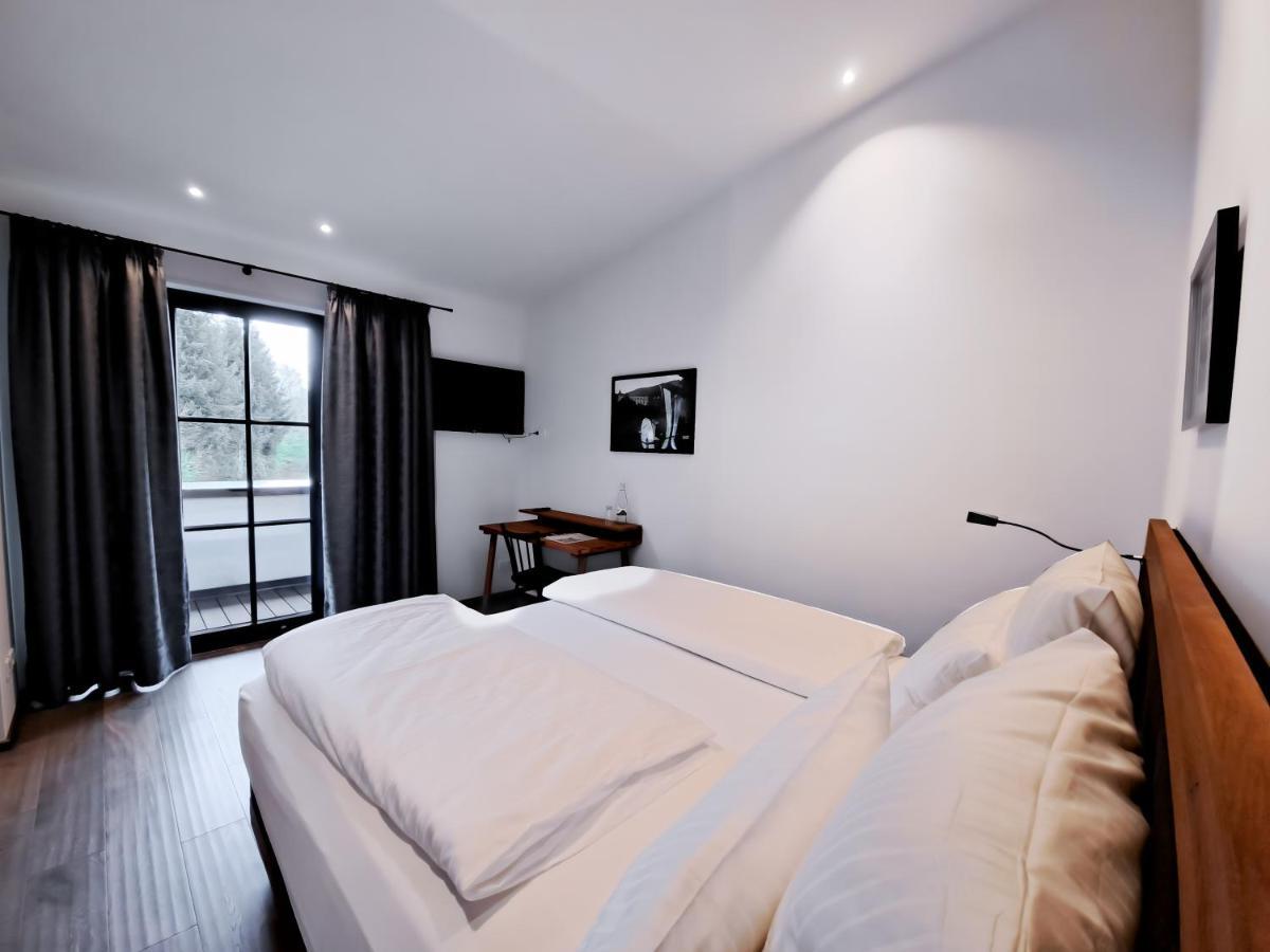 Motelplushotel Biggeseefront Olpe bei Meschede Zewnętrze zdjęcie